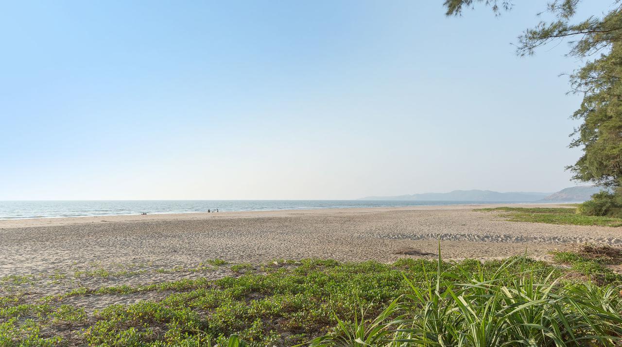 Blue Ocean Sands - On The Beach Kumta Exteriör bild